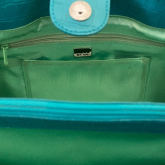 Maxx NY Croco Embossed Leather Double Handle Satchel/Turquoise/EUC/REDUCED PRICE - Picture 10 of 15